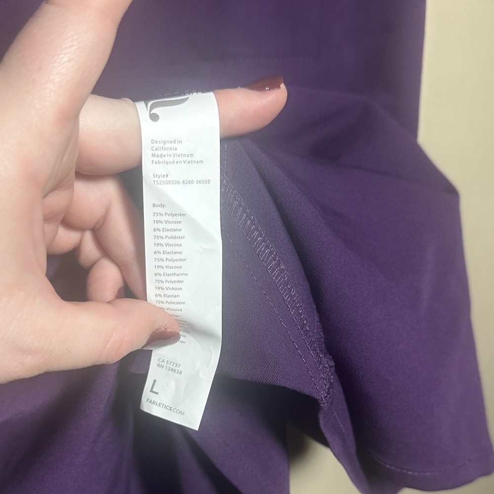 Fabletics Purple Scrub Top | Large - Picture 4 of 4